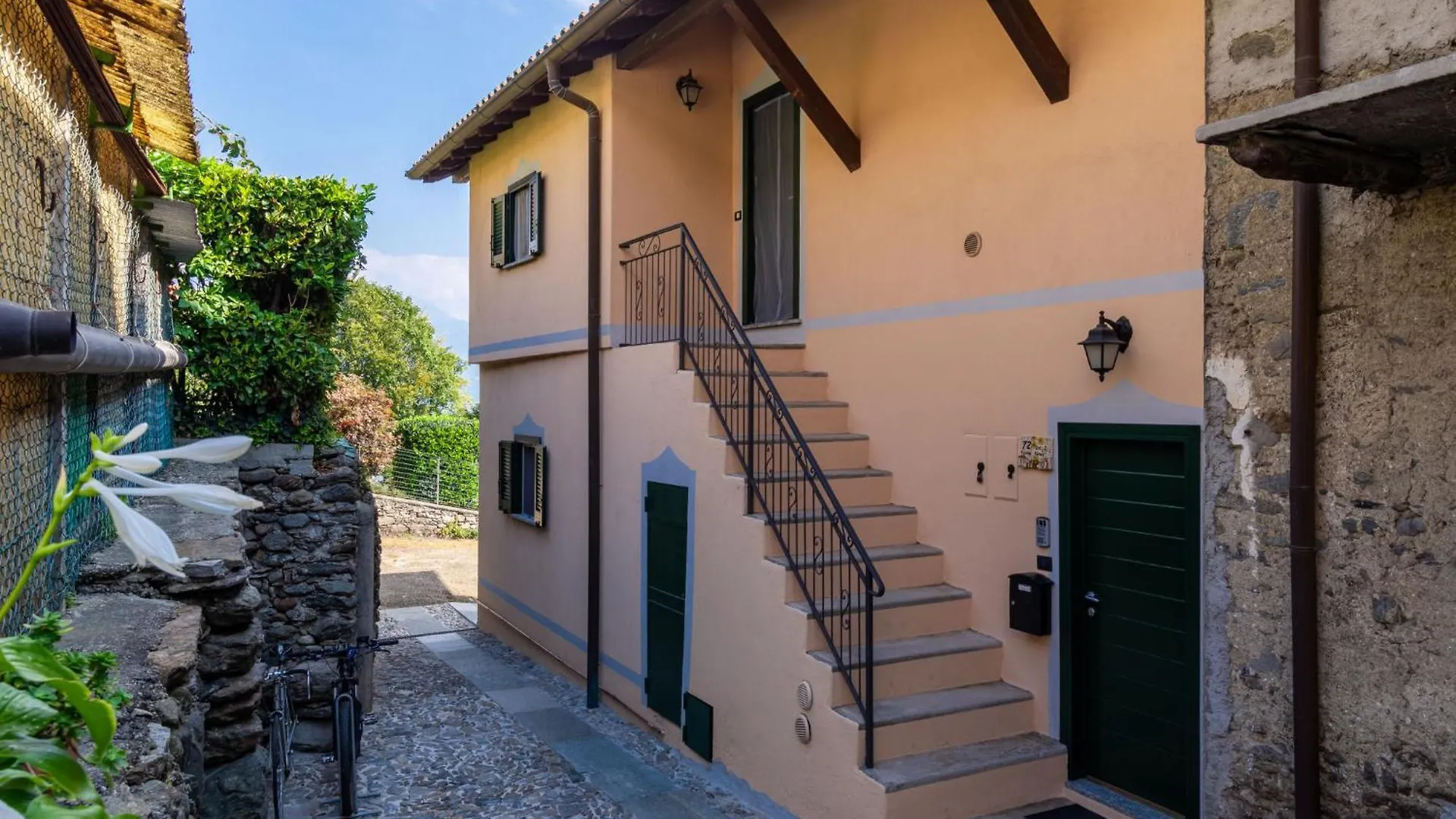 Apartment Home2Sunrise By Interhome Cremia